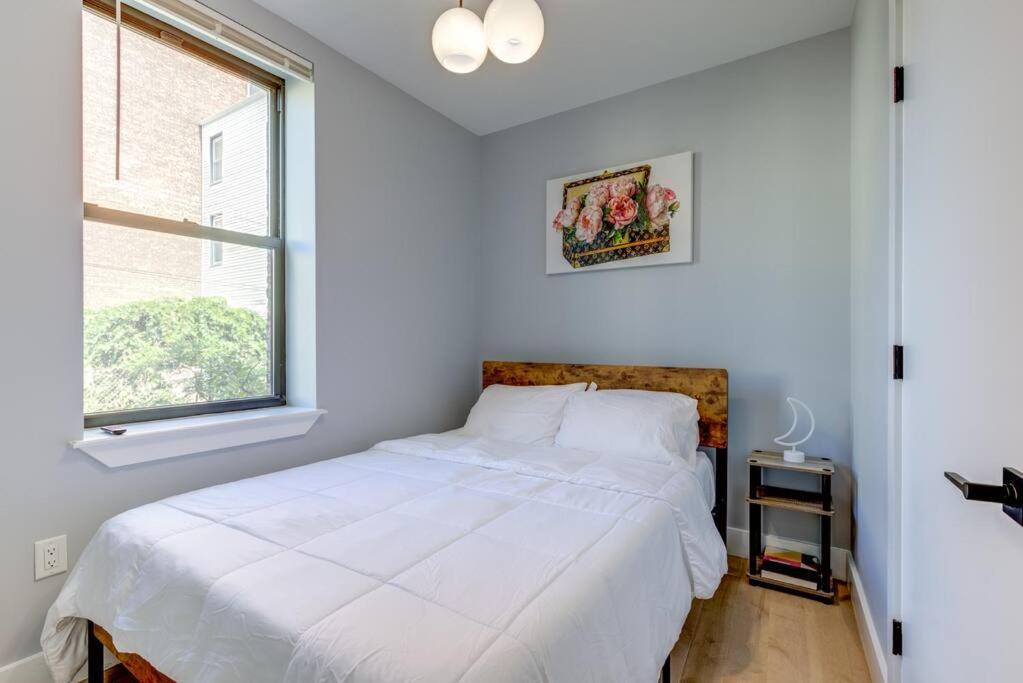 Luxury Designer Theme 2Br Apt Near Nyc / Thepath Leilighet Newark Eksteriør bilde