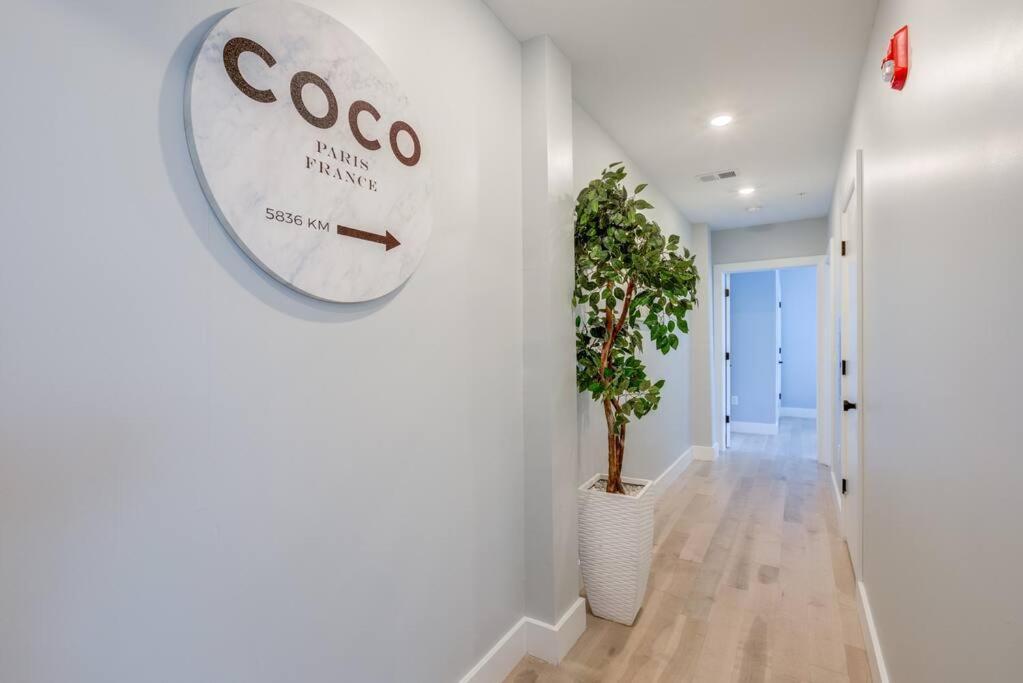 Luxury Designer Theme 2Br Apt Near Nyc / Thepath Leilighet Newark Eksteriør bilde