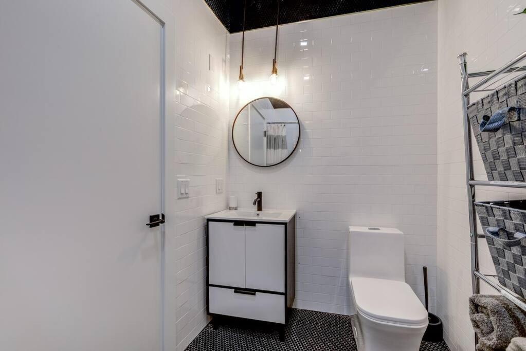 Luxury Designer Theme 2Br Apt Near Nyc / Thepath Leilighet Newark Eksteriør bilde